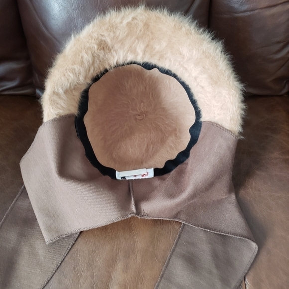 Vintage Kate's Boutique Canada Hat - Picture 6 of 13